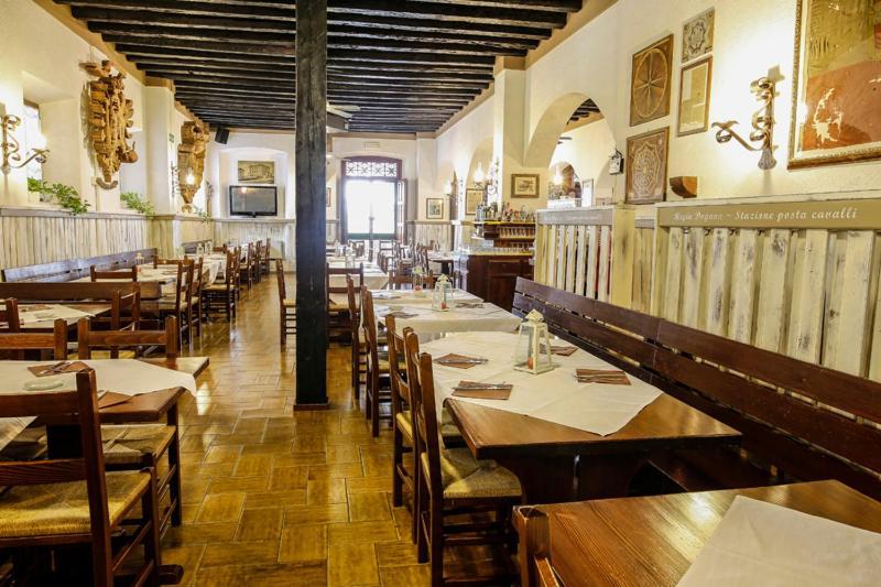 Dogana Vecchia - Hotel & Residence B&B Ristorante & Pizzeria Trivignano Udinese Екстер'єр фото